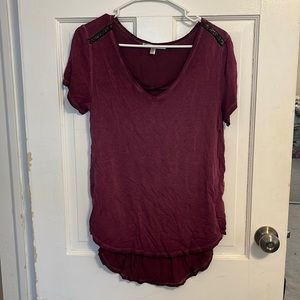Women’s short sleeve top